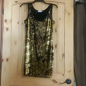 CALVIN KLEIN BLACK AND GOLD SHIFT DRESS